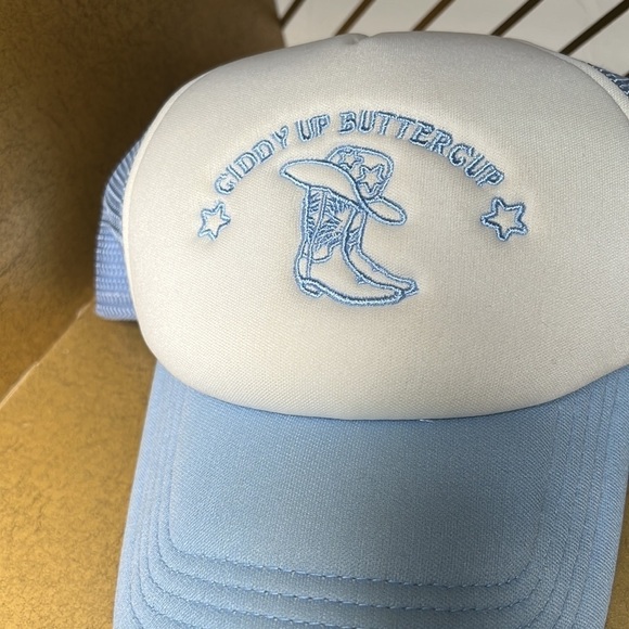 Giddy Up Buttercup H&M Light Blue & White Trucker Hat - Picture 4 of 8